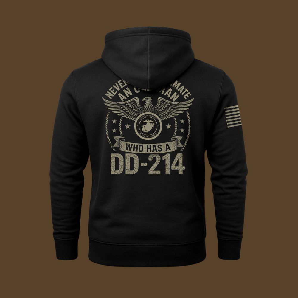 Never Underestimate An Old Man Us Marine Veteran Hoodie
